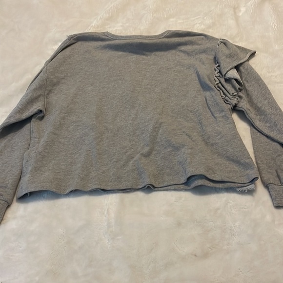 Elodie Light Gray Ruffled Sweater size Small NWT - Picture 5 of 7